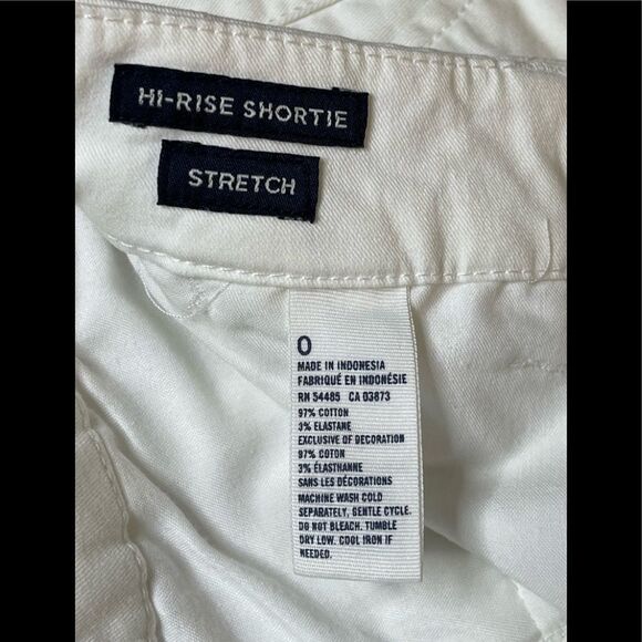 American Eagle Outfitters Size 0 AEO white Hi rise Shortie Stretch Shorts - Picture 3 of 11